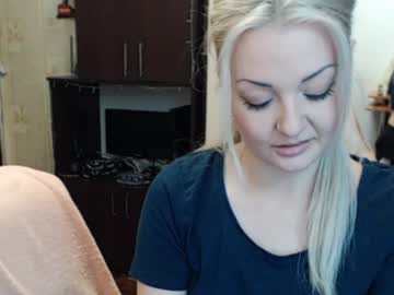 Luckyshotgirl Chaturbate stream image from November 05, 2025