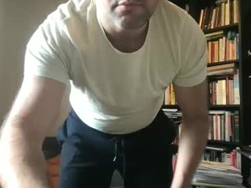 Urhungdaddy8 Chaturbate stream image from November 05, 2025