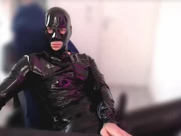 Latexfan1984 Chaturbate stream image from November 05, 2025