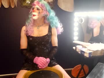 Goldenfoil Chaturbate stream image from November 05, 2025