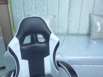 Holly_Tx Chaturbate stream image from November 05, 2025