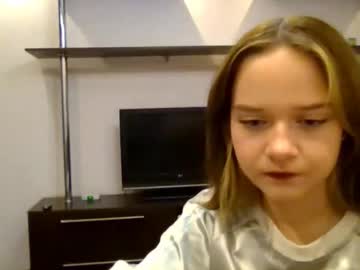 Clementinaaures Chaturbate stream image from November 05, 2025