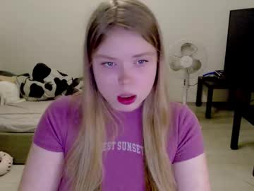 Kitten_Jenny01 Chaturbate stream image from November 05, 2025