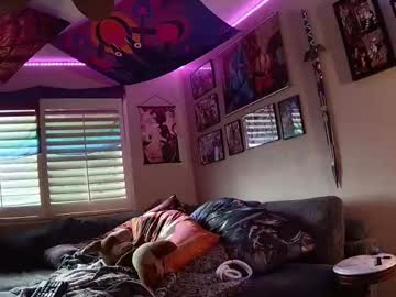Dizzythedoggo Chaturbate stream image from November 05, 2025