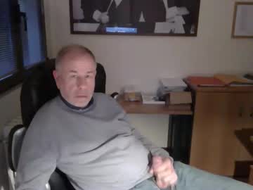 Hanscooper Chaturbate stream image from November 05, 2025