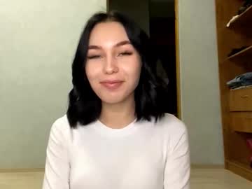 Alexisschiess Chaturbate stream image from November 05, 2025