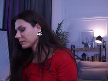 Nataliaagold Chaturbate stream image from November 05, 2025