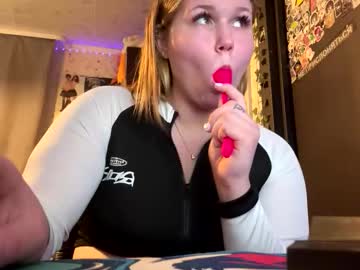 Shoutyrose Chaturbate stream image from November 05, 2025