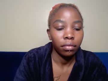 Berries_Lee Chaturbate stream image from November 05, 2025