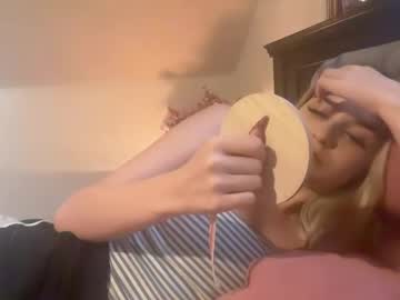 Emmangel Chaturbate stream image from November 05, 2025