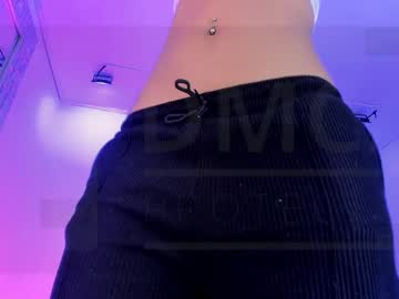 Mikeyla_Russo_ Chaturbate stream image from November 05, 2025