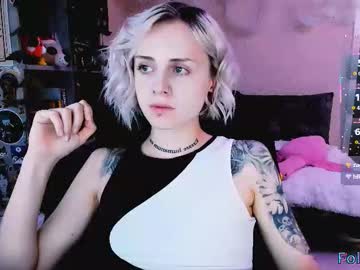 Nanitamoore Chaturbate stream image from November 05, 2025