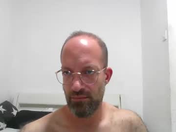 Yotitoty stream image from November 05, 2025