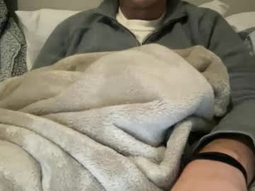 Largecockkenny Chaturbate stream image from November 05, 2025