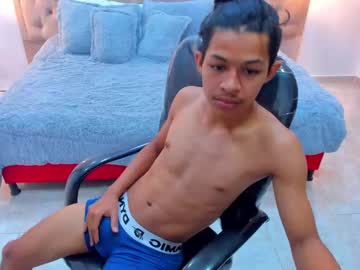Leslieanddrako Chaturbate stream image from November 05, 2025
