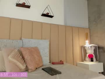 Zoemonroee_ Chaturbate stream image from November 05, 2025
