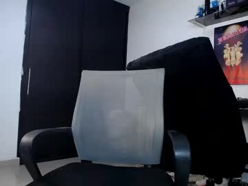 Jr_3007 Chaturbate stream image from November 06, 2025