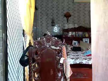 Aymkyline Chaturbate stream image from November 06, 2025