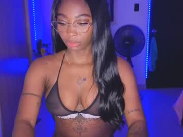 Emilykissx Chaturbate stream image from November 06, 2025