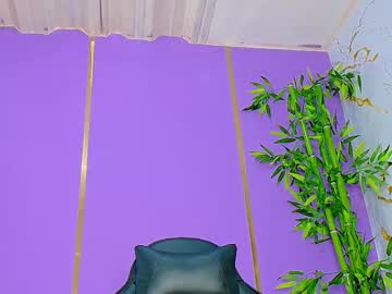 Scarletjonesx Chaturbate stream image from November 06, 2025