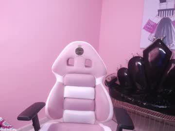 Julieta_Fox_X Chaturbate stream image from November 06, 2025