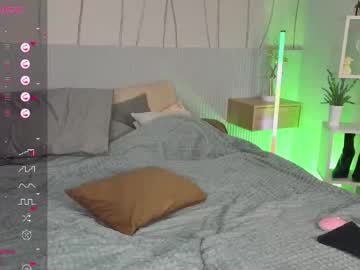 Klee_Love Chaturbate stream image from November 06, 2025