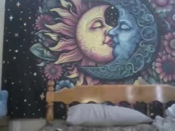 Prettyyungsteviee Chaturbate stream image from November 06, 2025