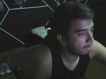 Est1ven Chaturbate stream image from November 06, 2025