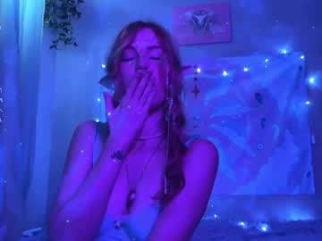 Fleurhome Chaturbate stream image from November 06, 2025