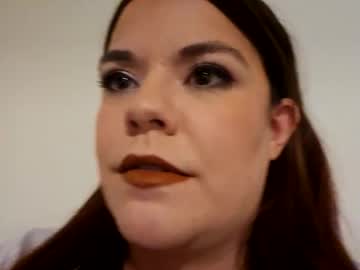 Curvyandthic Chaturbate stream image from November 06, 2025