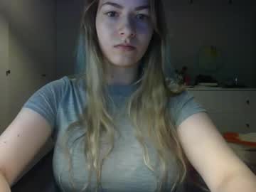 Rosie_June Chaturbate stream image from November 06, 2025
