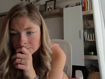 Bestgirl_Ofthe_Neighborhood Chaturbate stream image from November 06, 2025
