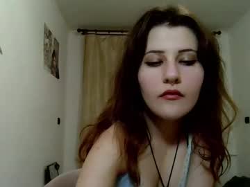 Ella_Fr Chaturbate stream image from November 06, 2025