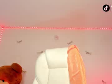 Princessluna_14 Chaturbate stream image from November 06, 2025