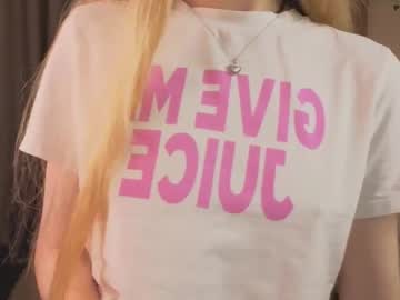 Lumapop Chaturbate stream image from November 06, 2025