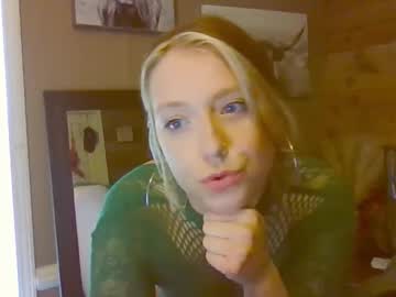 Barbiebadd2013 Chaturbate stream image from November 06, 2025