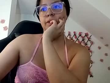 Roseviole Chaturbate stream image from November 06, 2025