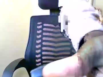 Harmlessbitch Chaturbate stream image from November 06, 2025