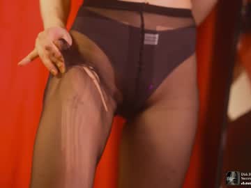 Horneyjozy Chaturbate stream image from November 06, 2025