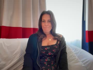 Sayplsgdgrl Chaturbate stream image from November 06, 2025