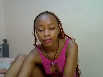 Aurorabarbie Chaturbate stream image from November 06, 2025
