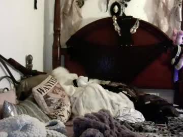 Beatrixbride Chaturbate stream image from November 06, 2025