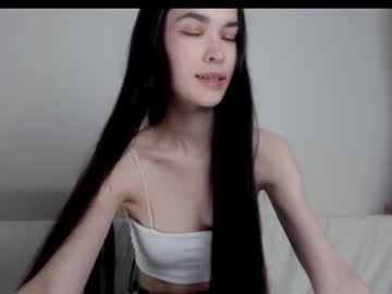 Love_Coin Chaturbate stream image from November 06, 2025