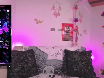 Zoee_Dolcee Chaturbate stream image from November 06, 2025