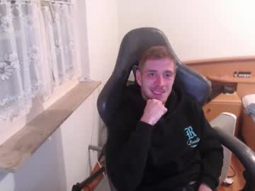 Zuzmosfokafasz Chaturbate stream image from November 07, 2025
