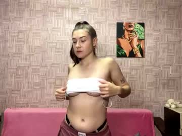 Candyedalove Chaturbate stream image from November 07, 2025