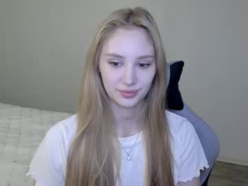 Laylapretty001 Chaturbate stream image from November 07, 2025