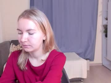 Yuricazel Chaturbate stream image from November 07, 2025