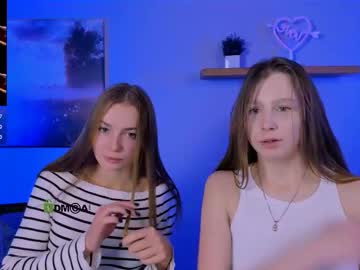 Esme_Moore_ Chaturbate stream image from November 07, 2025