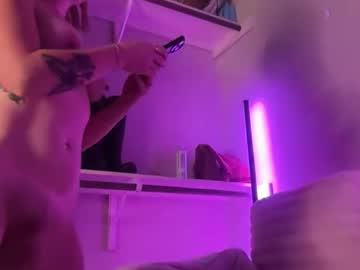 Leanneluxecouple Chaturbate stream image from November 07, 2025
